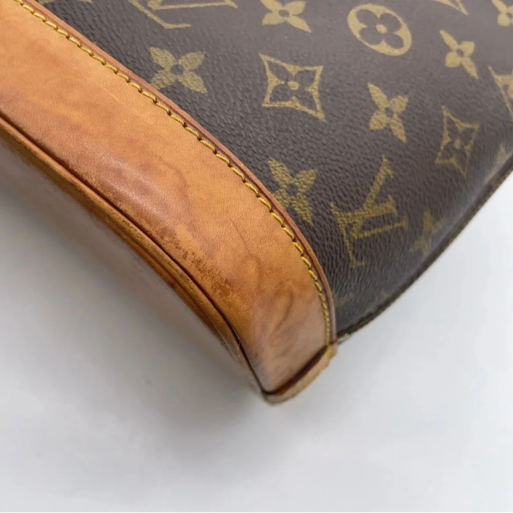 Louis Vuitton CLASSIC Alma Monogram Handbag M51130, Authentic, with dust bag - Picture 8 of 16